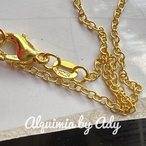 Vermeil gold 925 stamped Elephant charm delicate minimalist necklace - Picture 2 of 6